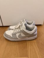 Nike Dunk Low grau/weiss – Gr. 40