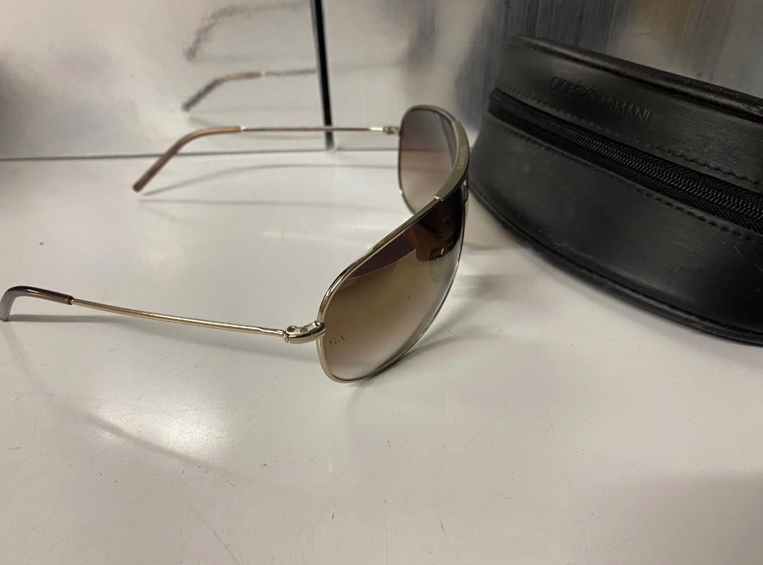 Armani Occhiali & Lenti: Damen Sonnenbrille Giorgio Armani – Usato da Zürich venduto da zd_1965 6