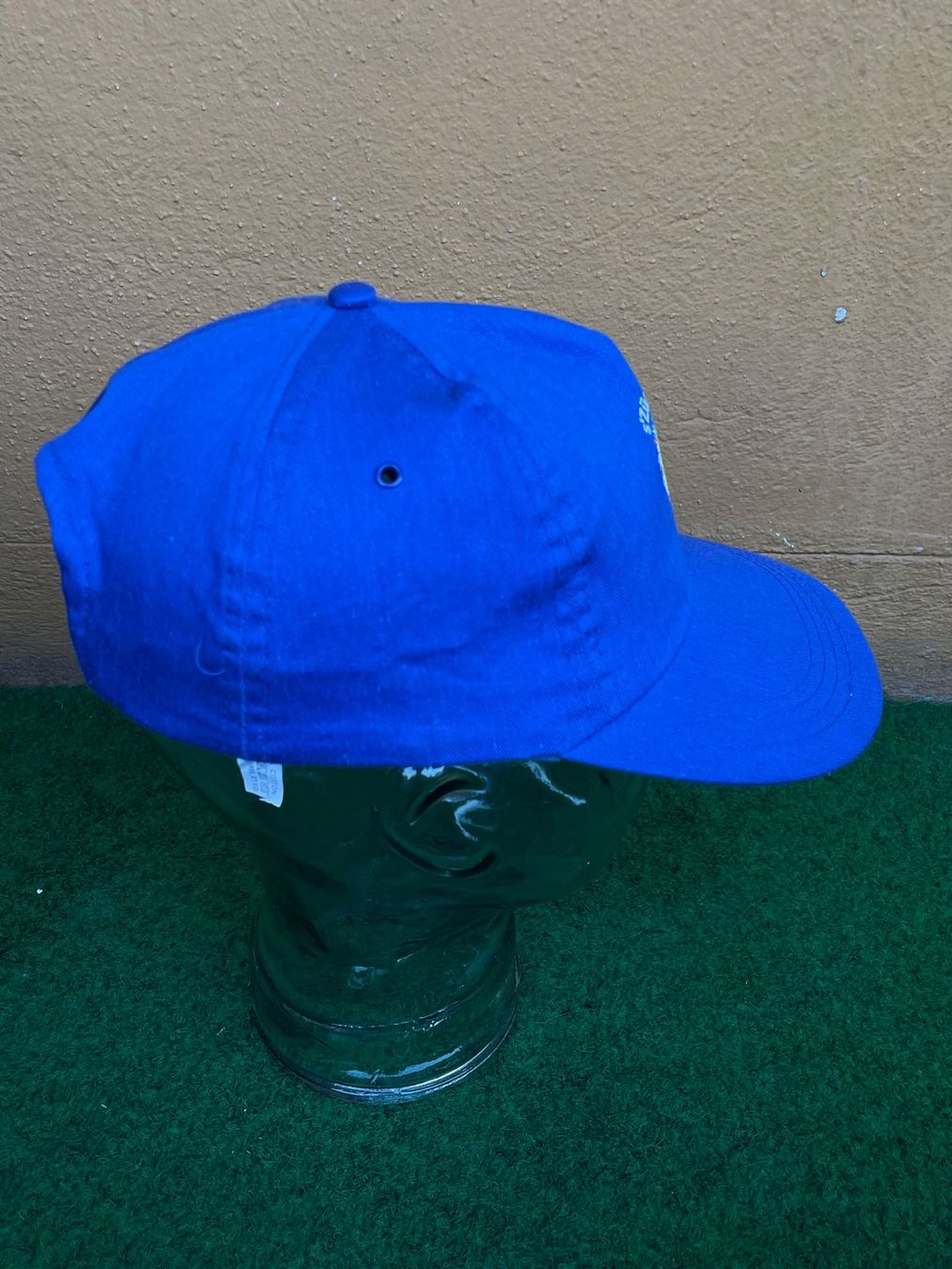 Copricapi, berretti & cappellini: Vintage 90s Cap Zurich Fäscht – Usato da Zürich venduto da le_souk 3