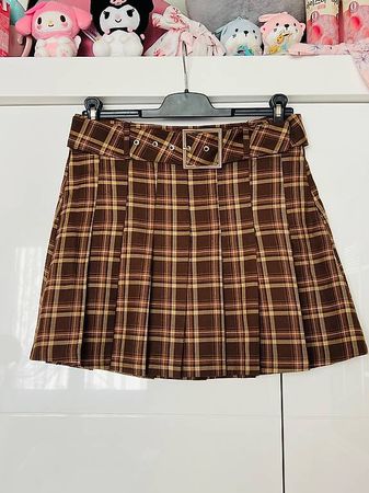 Cute skirt in pretty brown tones