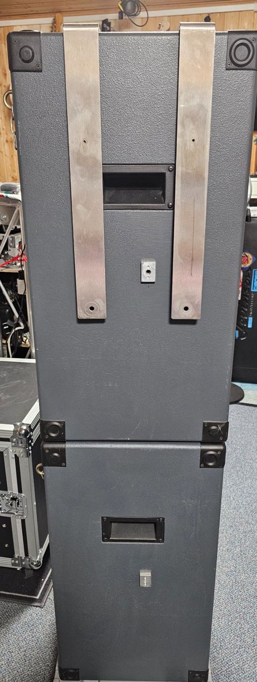 RCF Casse acustiche: RCF 12 zoll passiv und stativ – Usato da Dürnten venduto da Anbra1 2