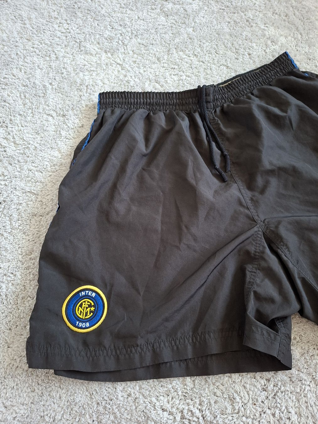 Nike Pantalons: Shorts Nike Inter vintage taille L 2000/2001 – D'occasion à Renens VD par ser_j2fn 3