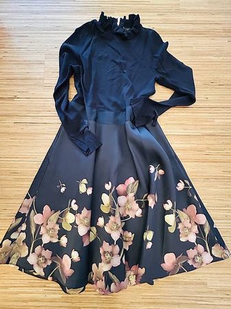 Ted Baker London Kleid mit Blumenprint | EU 44