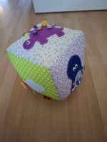 Handgemachter Montessori Spielwuerfel fuer Babys, Stoff