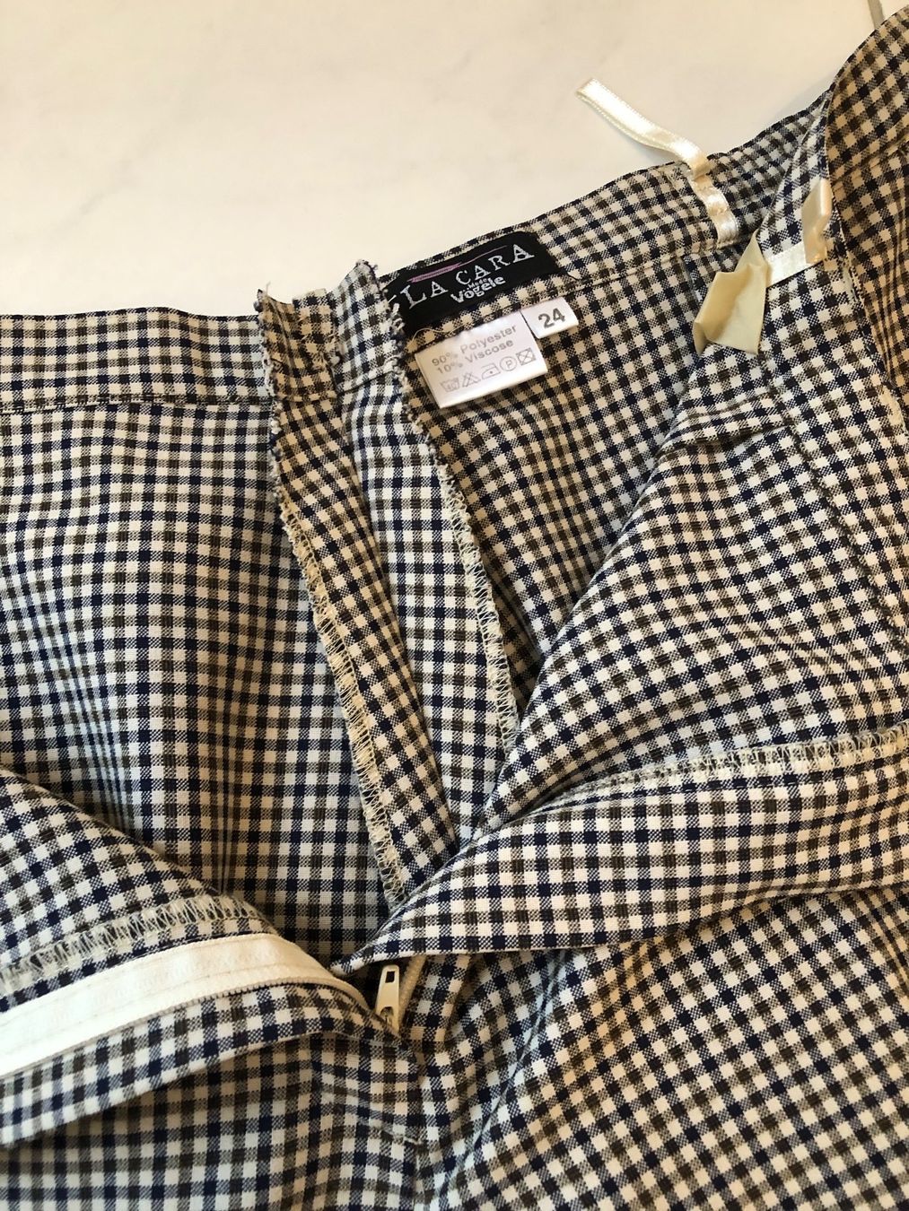Pantaloni: Hose Gr 44 (Gr 24) – Usato da Zell ZH venduto da Guffos 1