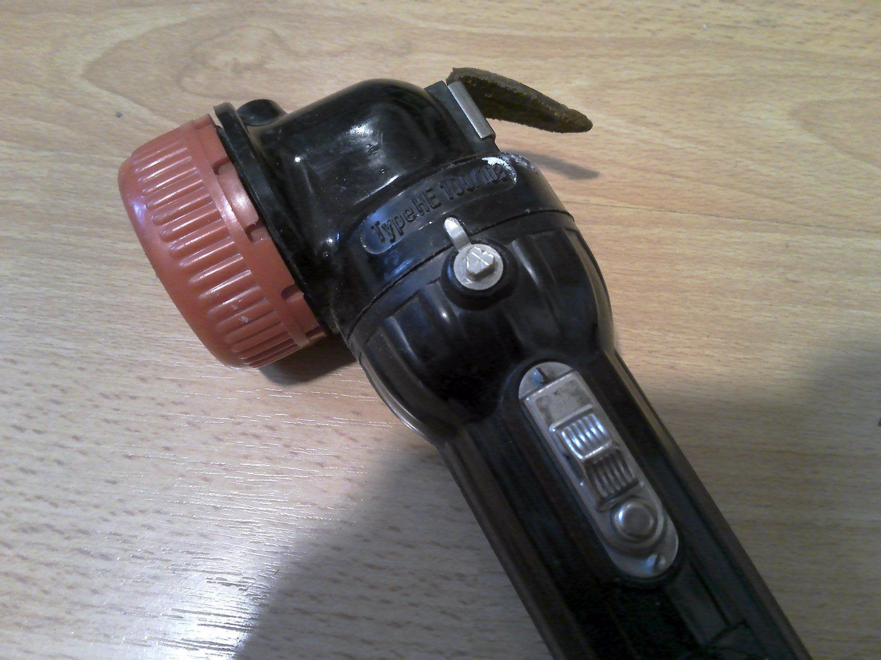 Lampes: Alte Taschenlampe Feuerwehr . – D'occasion à Balsthal par Subaru11 4