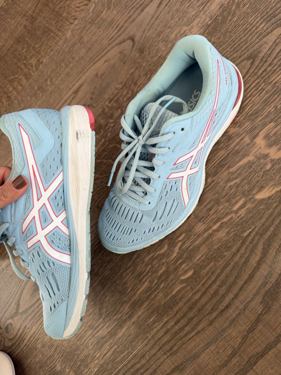 Asics Scarpe da donna: Asics GEL-CUMULUS 20 – Usato da Herrliberg venduto da Tubalp 1