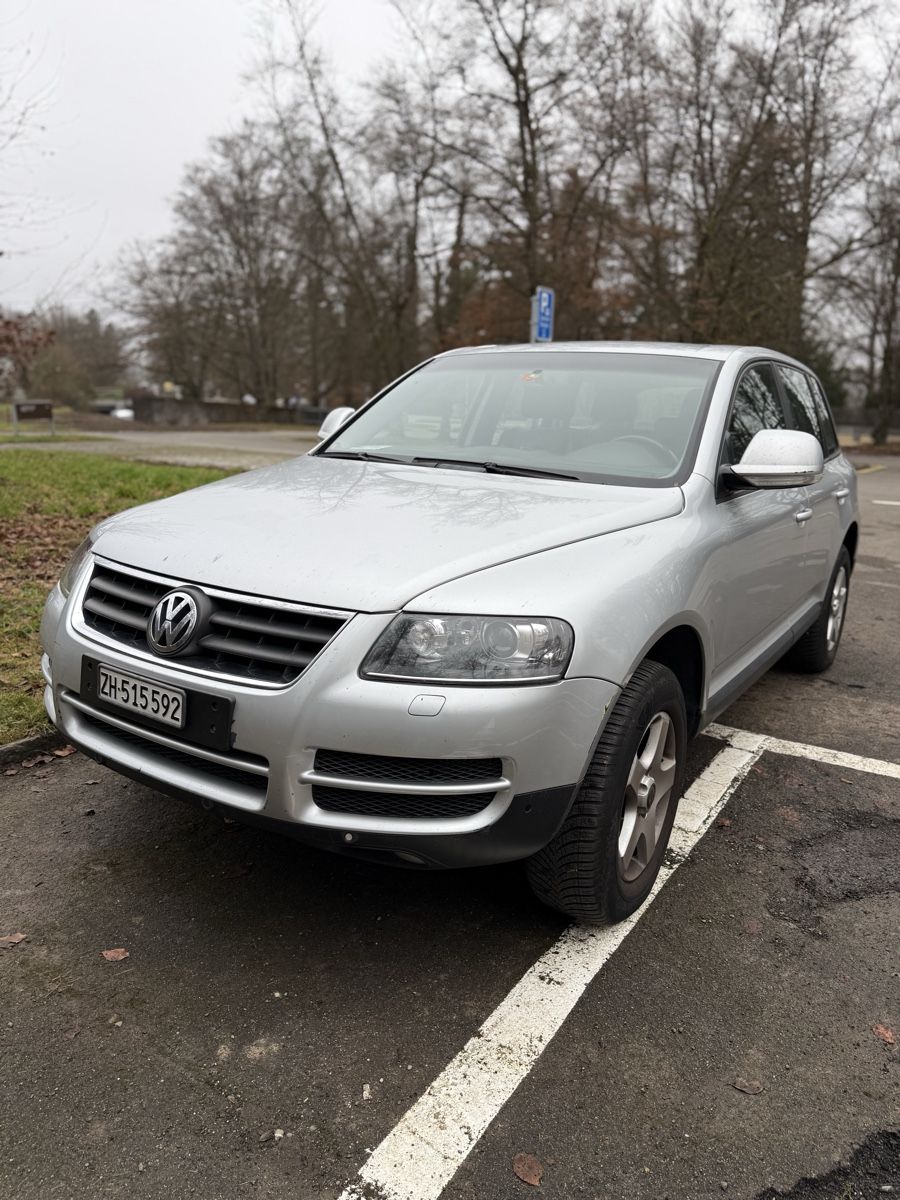 VW Automobili: V W TUAREG  – Usato da zürich venduto da petschaburi 1