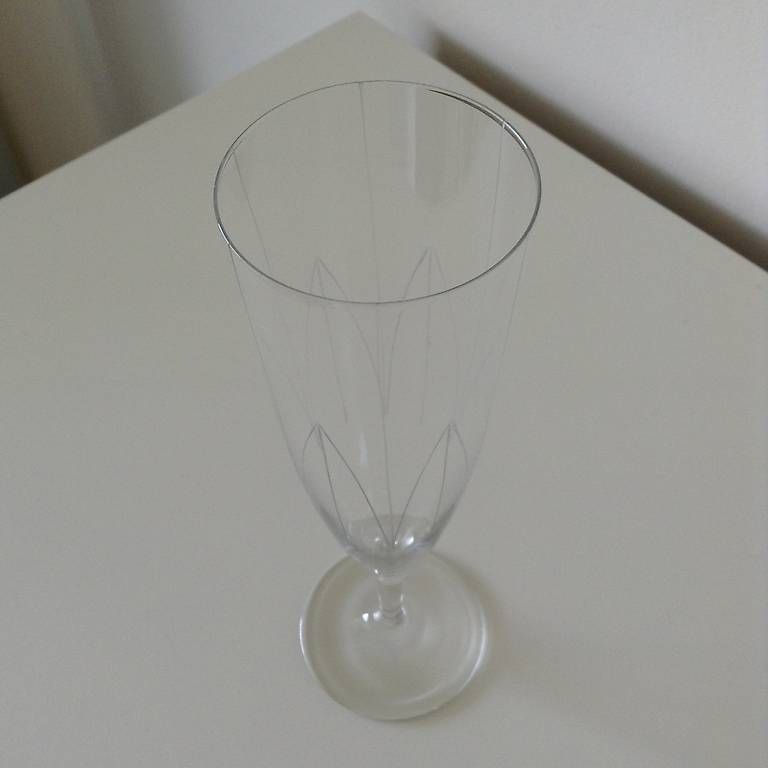 Gläser: 6 edle Champagnergläser m. eingeritztem Muster - 40er Jahre! – Gebraucht aus Horgen von Carambel 2