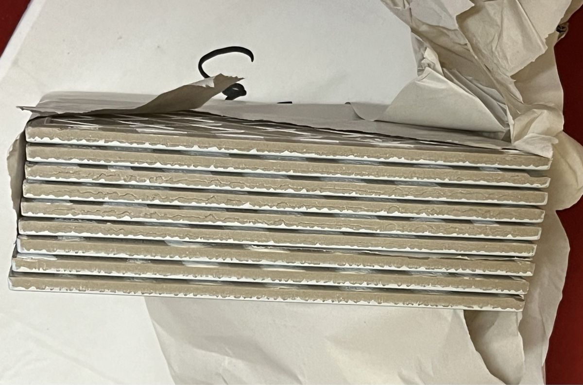 Tutte le decorazioni: Carreaux de faïence – Usato da La Tour-de-Peilz venduto da Pansy02 1