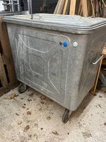 Kehricht Container 800 Liter
