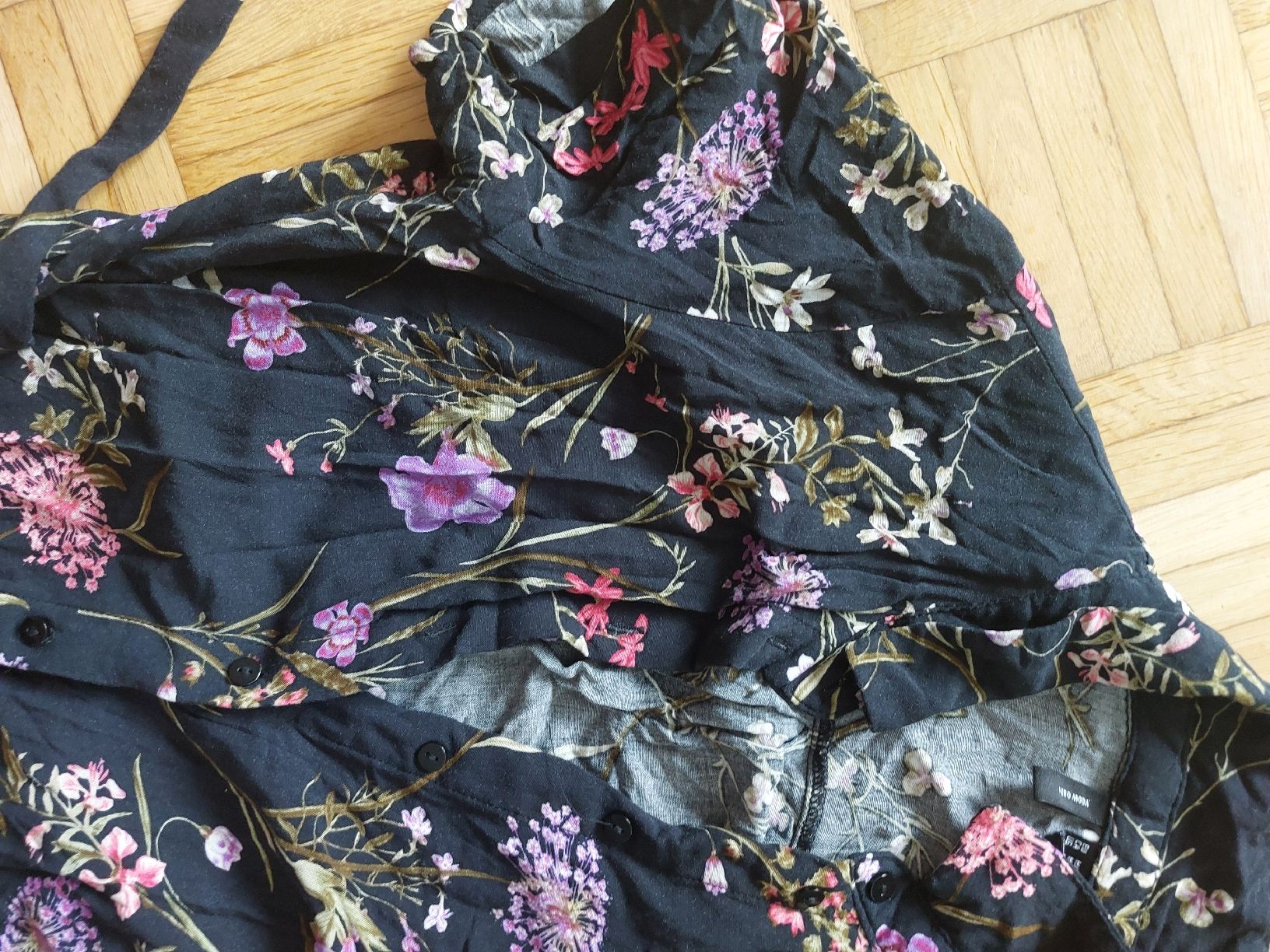 Vestiti: Blumenkleid Viskose  – Nuovo (secondo la descrizione) da Rosshäusern venduto da ter_z9gp 1