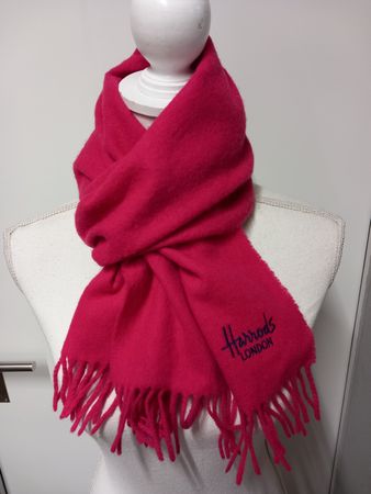 Schöner Schal von Harrods London, pink