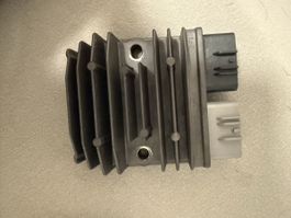 OEM Yamaha R7/mt07 Spannungsregler / Regler Gleichrichter