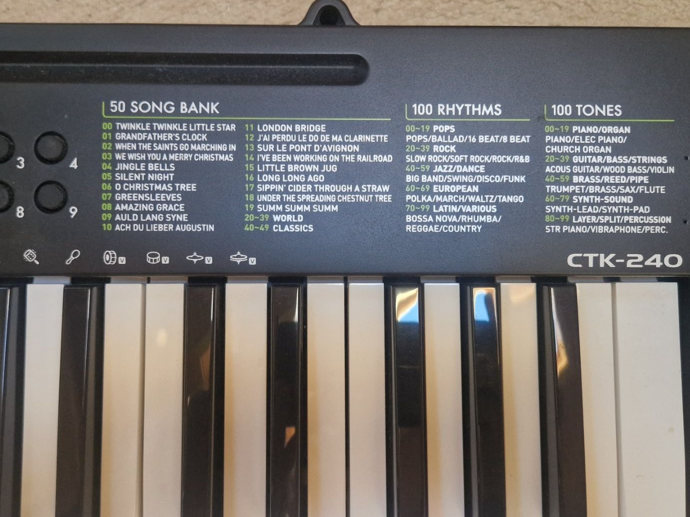 Casio Strumenti musicali: Mini Piano Casio – Usato da Frutigen venduto da cf00s742 3