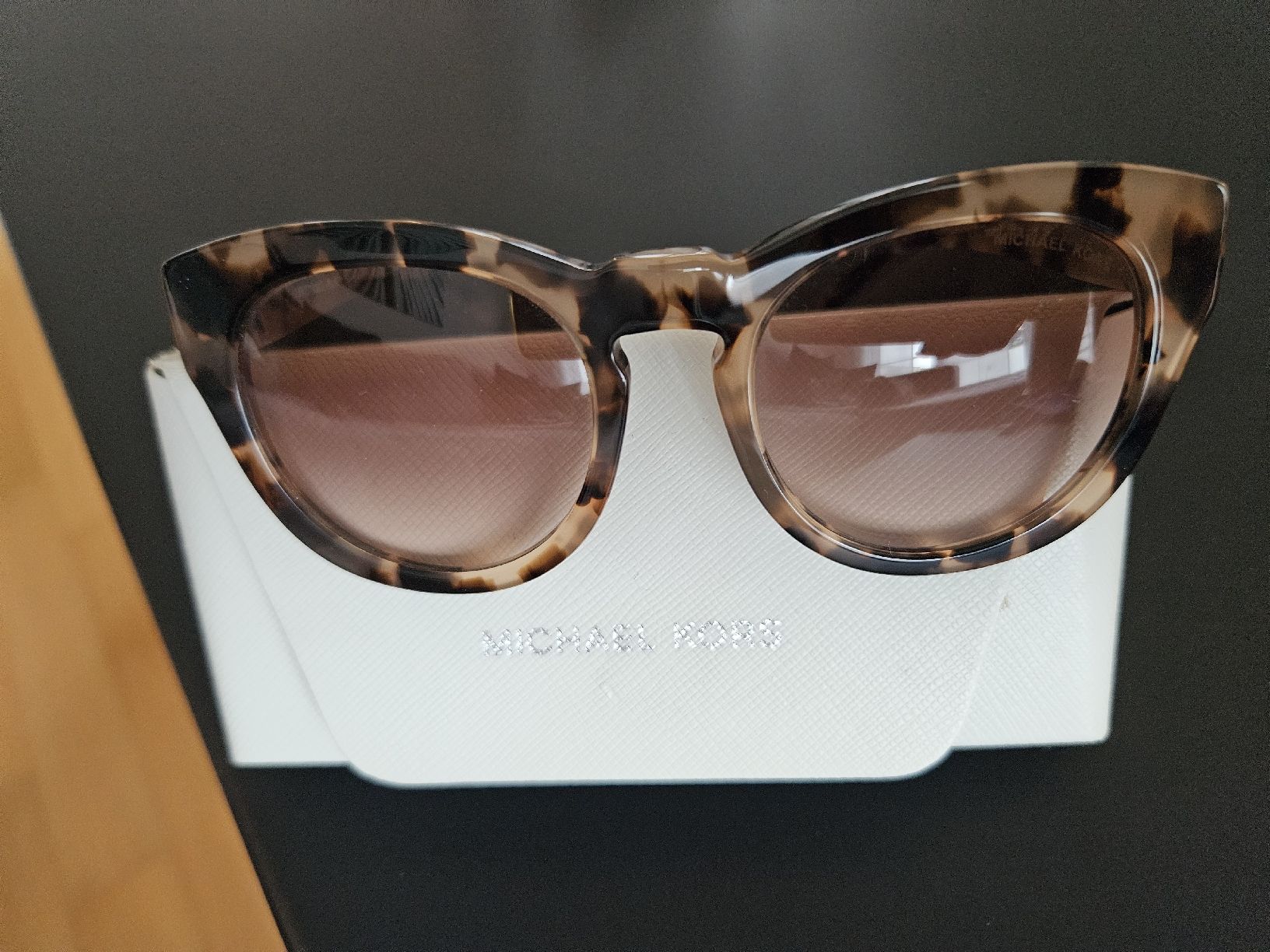 Michael Kors Occhiali & Lenti: Michael Kors Sonnenbrille NEU – Nuovo e nell'imballaggio originale da Baden venduto da tesorino73