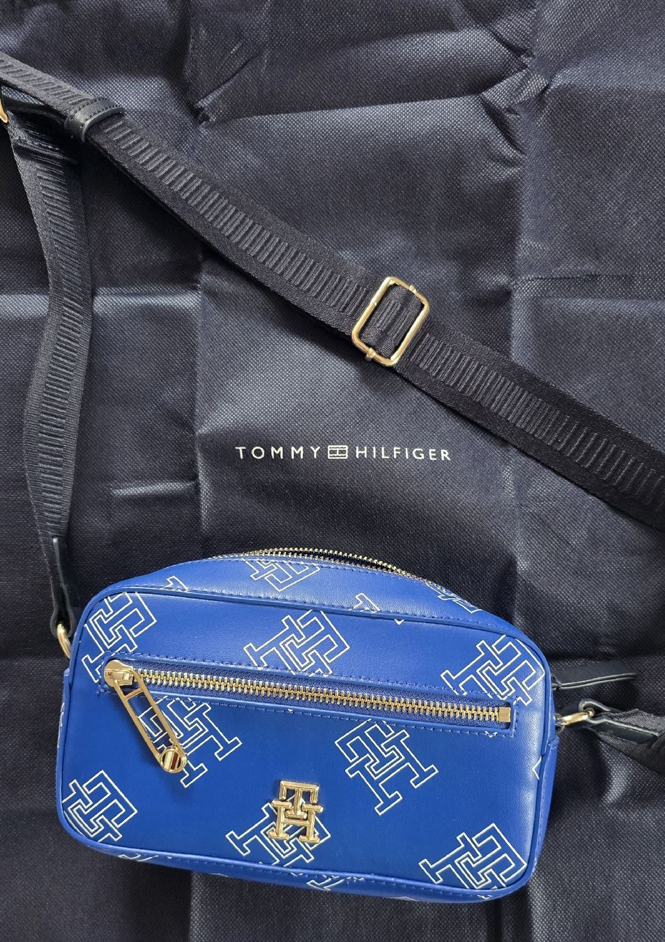 Tommy Hilfiger Borse da donna: Tommy Hilfiger Tasche NEU! – Nuovo e nell'imballaggio originale da Widnau venduto da Schurlibua 3