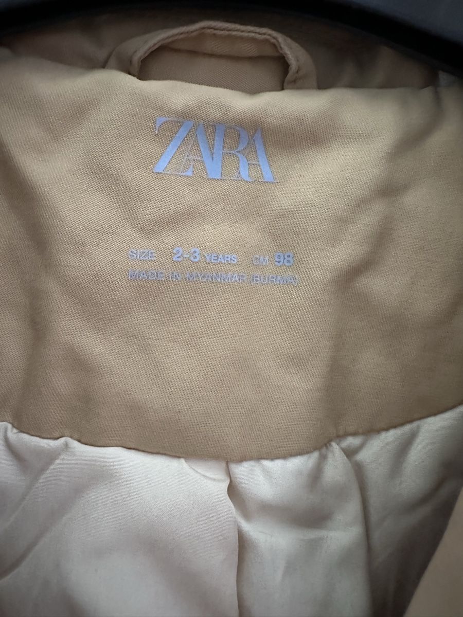 Zara Giacche & Cappotti: Zara Jacket Beige Size 98/2-3 Years Used – Usato da Horgen venduto da ger_2y92 3