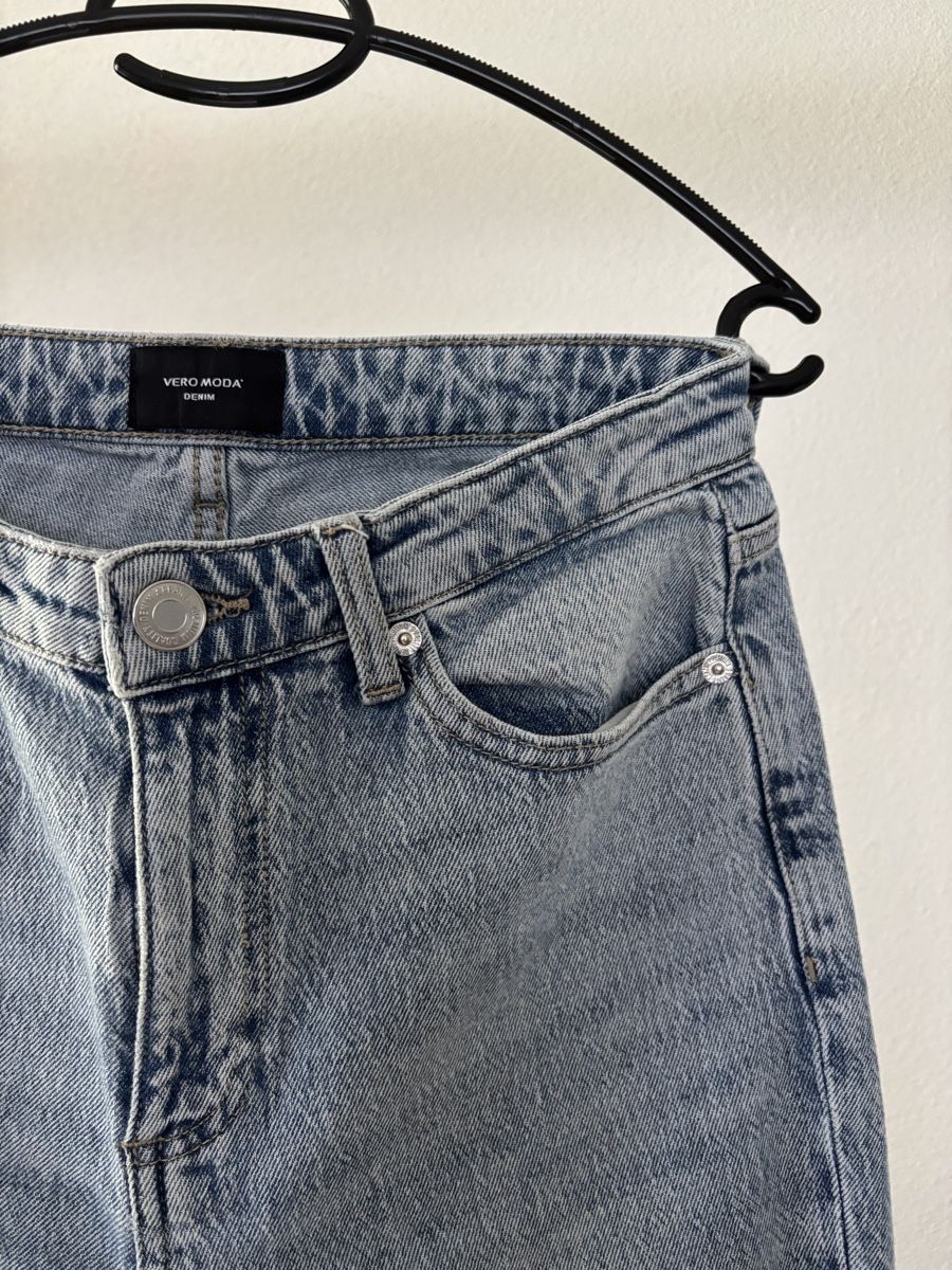 Vero Moda Jeans: Jeans wide leg – Nuovo (secondo la descrizione) da Kaltbrunn venduto da celiabernet 1