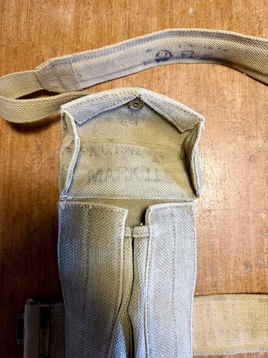 Uniformi: WW2 / Armee / British / P-37 Webbing / Sten MP / Militaria – Usato da Romanshorn venduto da Romolo_Blu 5