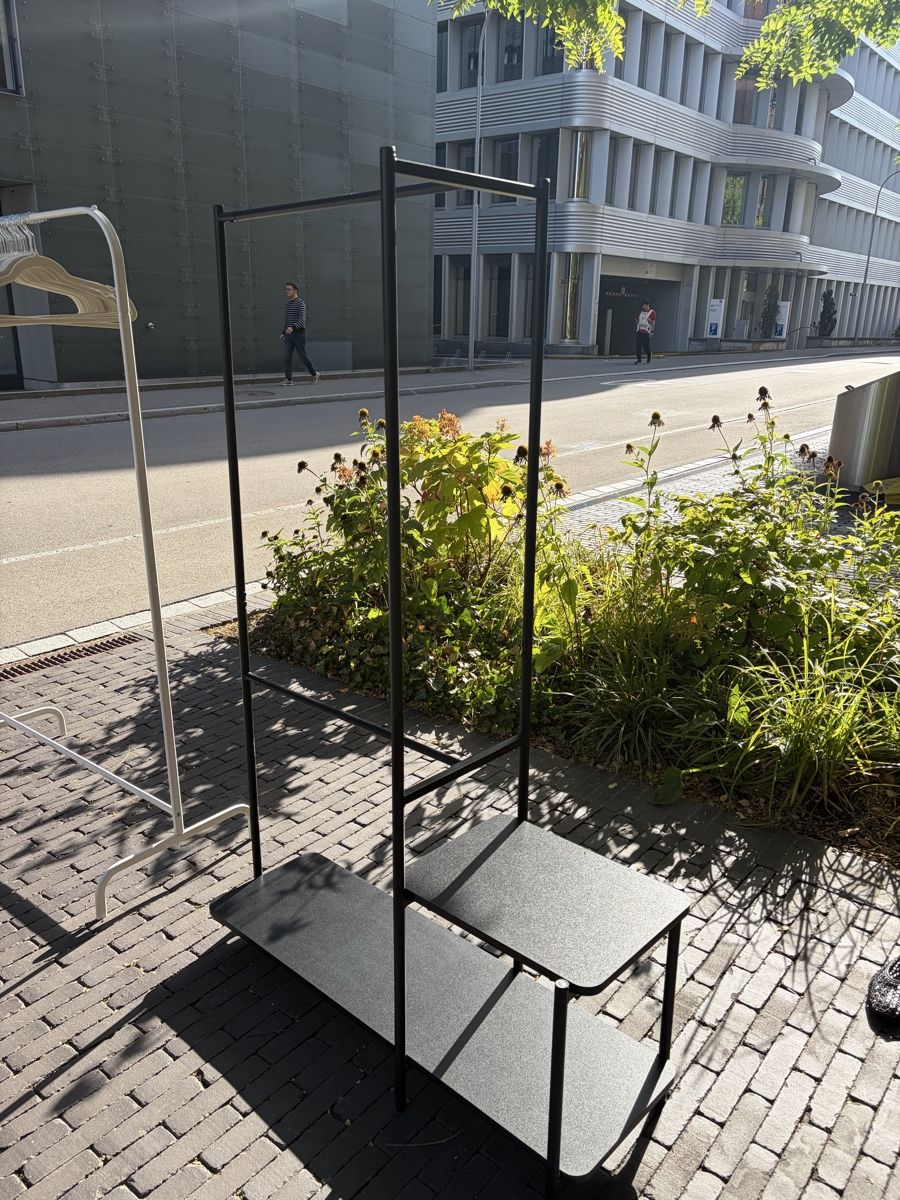 Guardaroba: Wand-Kleiderständer Regal Gina – Usato da Zürich venduto da van_72mn 1