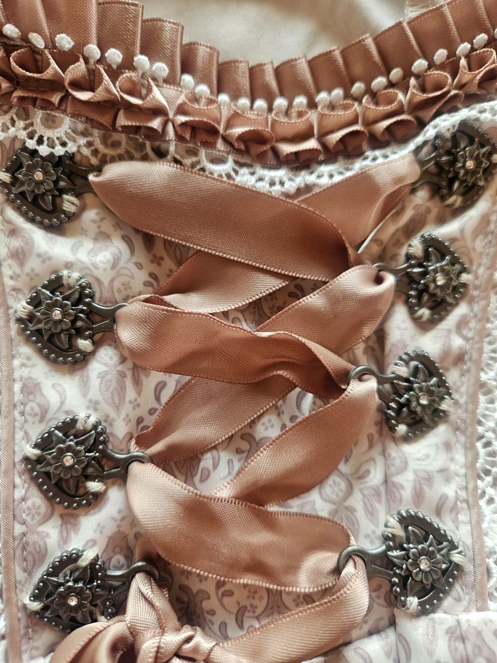 Vestiti: Dirndl Gr.36 beige-braun, Viva Couture – Usato da Oberhelfenschwil venduto da tup12 9