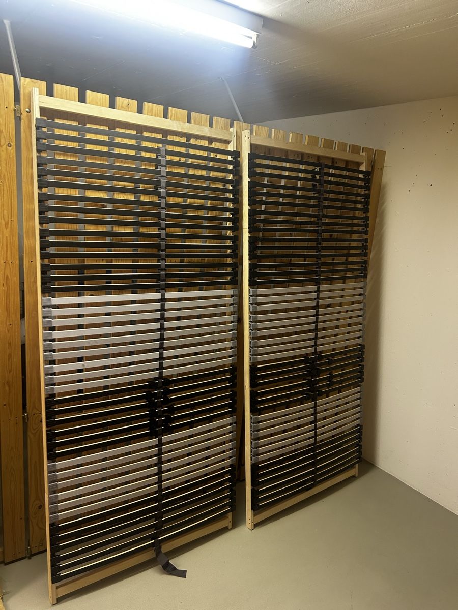 Ikea Reti a doghe: 2 Ikea Lattenroste 90x200 cm, verstellbar – Usato da Stallikon venduto da tne99