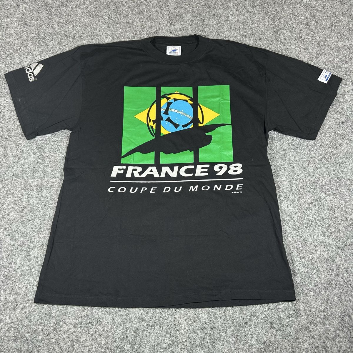 T-shirt: 1998 Coupe du Monde t-shirt  – Nuovo (secondo la descrizione) da La Sagne NE venduto da Matlasape