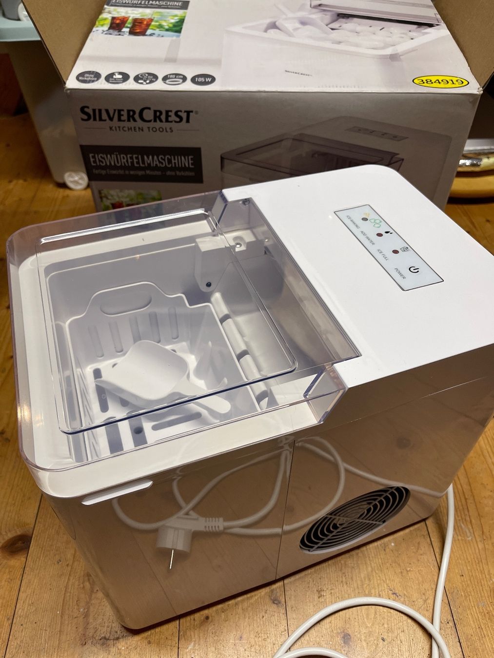 SilverCrest Küchengeräte: Silvercrest Eiswürfelmaschine – Gebraucht aus Bad Zurzach von  1