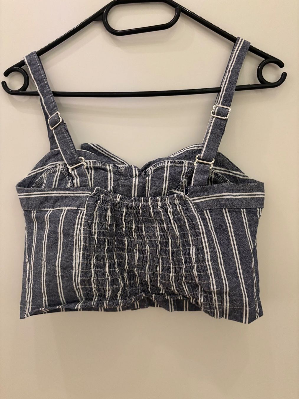 Brandy Melville Tops: Denim-style Top – Gebraucht aus Zürich von hue_82qd 1