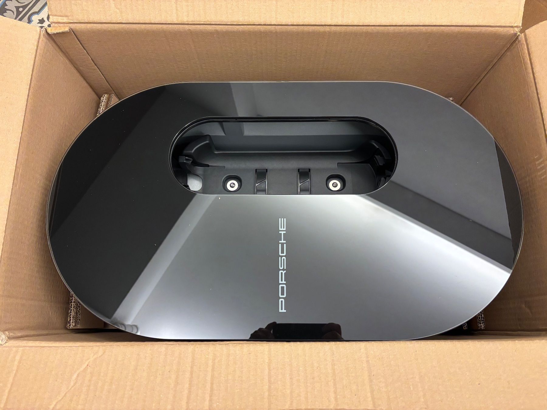 Porsche Sonstiges Fahrzeugzubehör: Borne Porsche pour Mobile Charger Connect – Neu und originalverpackt aus Genève von seb_699d 1