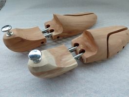 Schuhspanner aus Holz Größe 43 (2) -C65