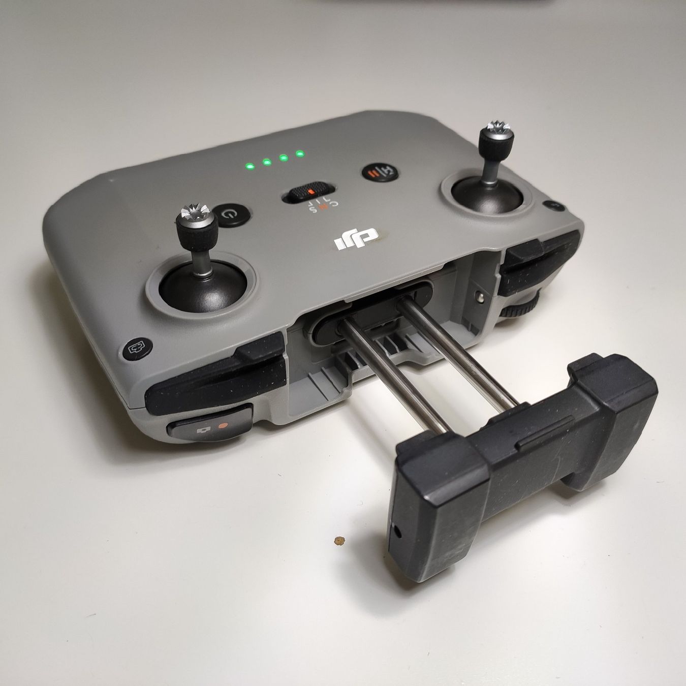 DJI Modellismo RC: DJI Controller RC-N3 (wie NEU/Original!) – Nuovo (secondo la descrizione) da Zürich venduto da Biedermann23 3