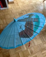 Sonnenschirm mit Italienmotiven