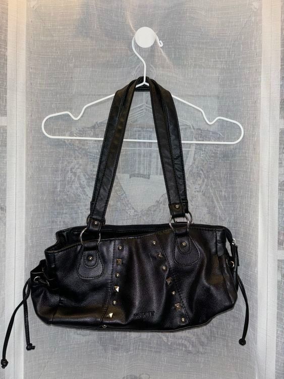 Borse da donna: Handtasche schwarz mit Nieten – Usato da Bern venduto da k_l_t2hw