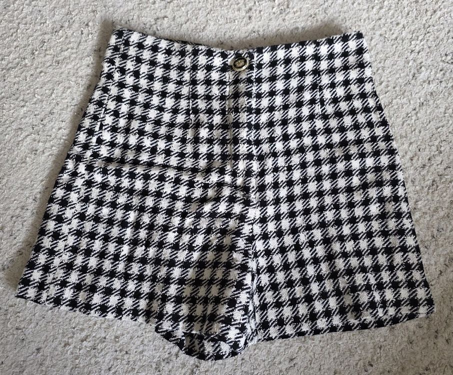Zara Pantaloni: Short Zara taille 36, jamais porté – Nuovo (secondo la descrizione) da Vevey venduto da Renka2011