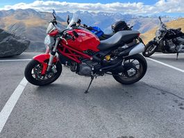 Ducati Monster 796 ABS