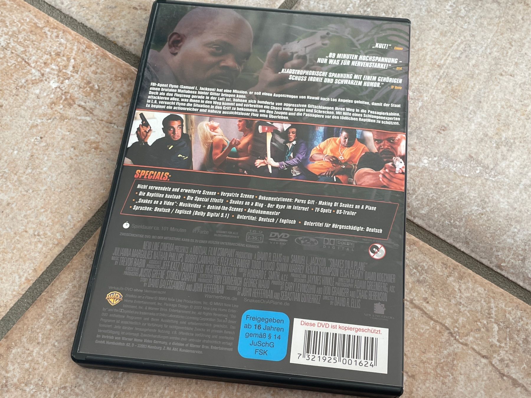 Tutti i DVDs: Snakes on a Plane DVD – Usato da Zwingen venduto da veilchen_123 1