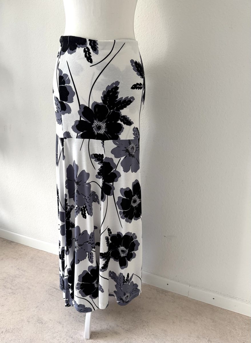 Vestiti: LASCANA  Strandkleid, multifunktional, Gr. 42 – Nuovo (secondo la descrizione) da Zürich venduto da cli_fv8x 1