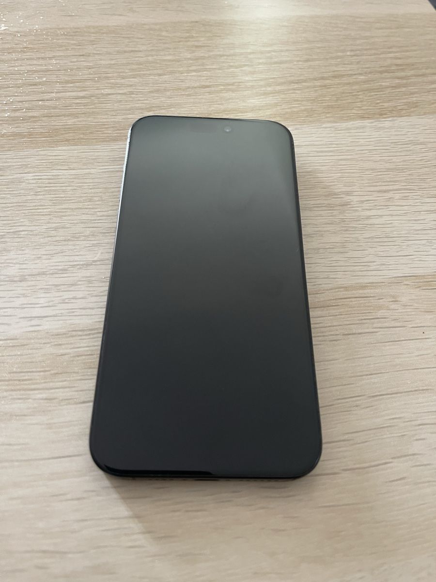 Apple Handys / Smartphones: IPhone 15 pro Max iCloud  – Defekt aus Biel/Bienne von ham_wf9n