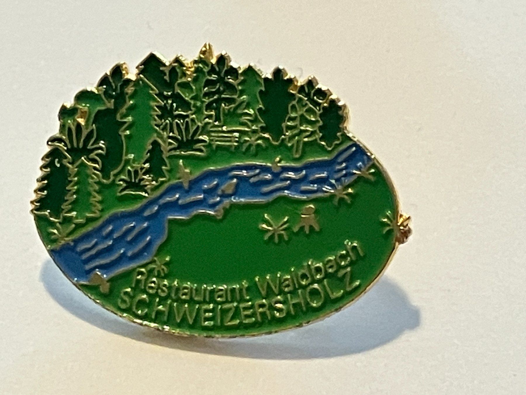 Placchette & Badge: 1 Pin Restaurant Waldbach Schweizersholz – Usato da Basel venduto da djwwpp