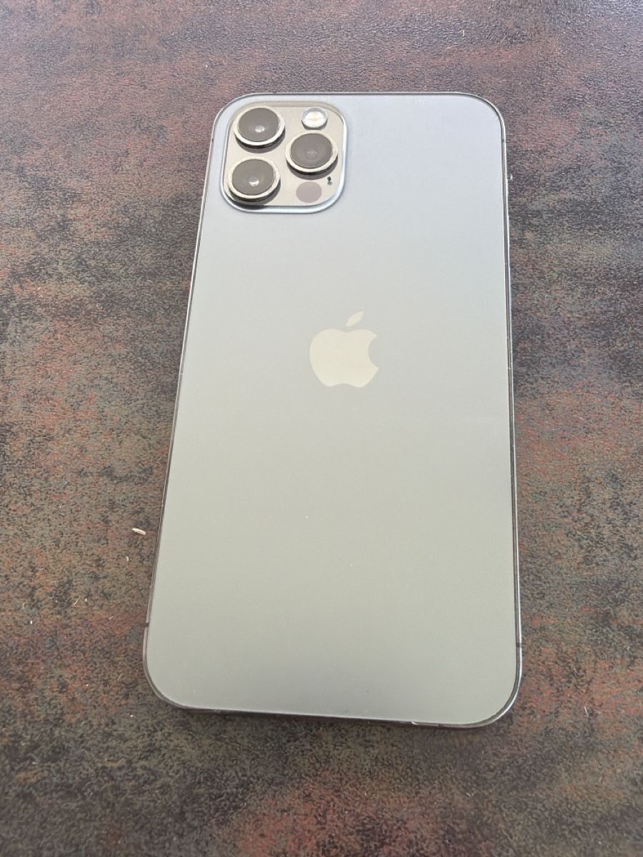 Apple Handys / Smartphones: Iphone 12 pro 256 GB graphit – Gebraucht aus Hägglingen von AniundPeach 1