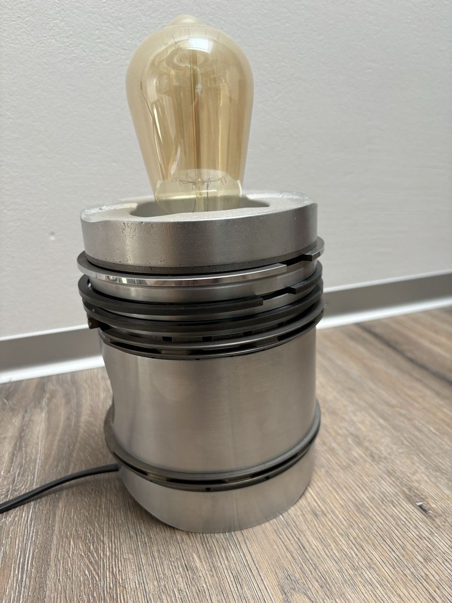 Lampade: Kolbenlampe – Usato da Salvenach venduto da Bali06 1