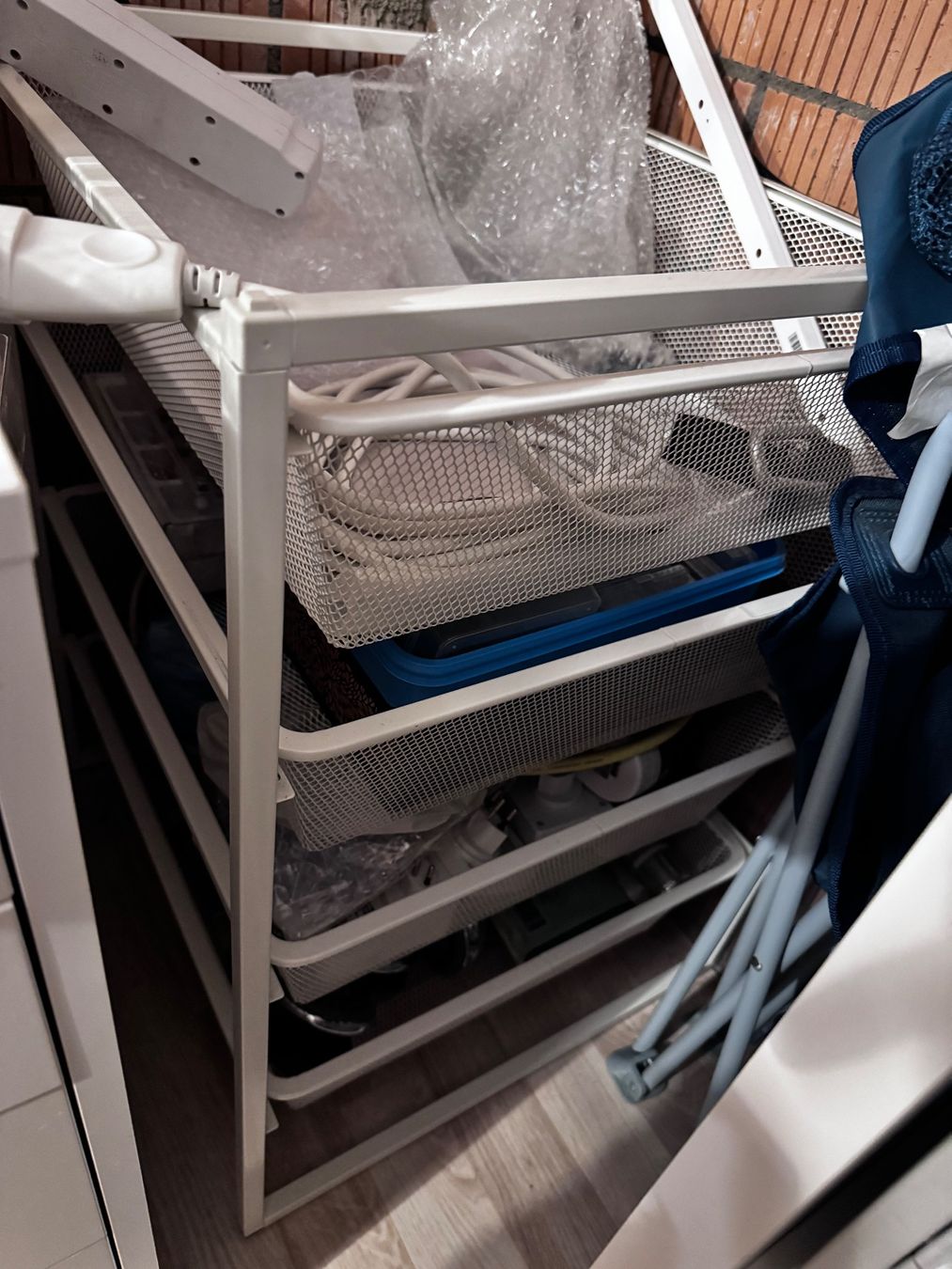 Ikea Commodes: Ikea Jonaxel Kommode – D'occasion à Fehraltorf par Naprodej 1