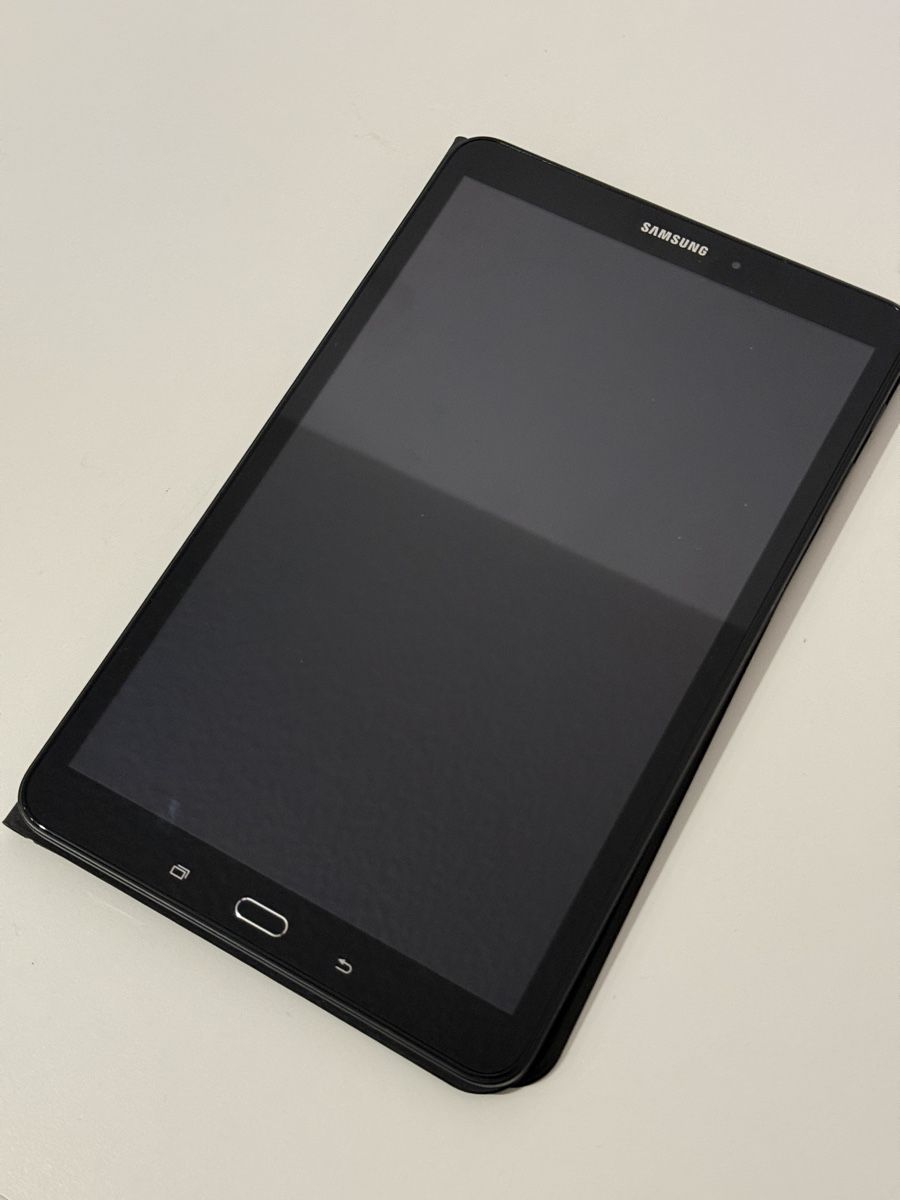 Samsung Tablettes PC: Samsung Galaxy Tab A (2016) – D'occasion à Frieswil par papagei9 1