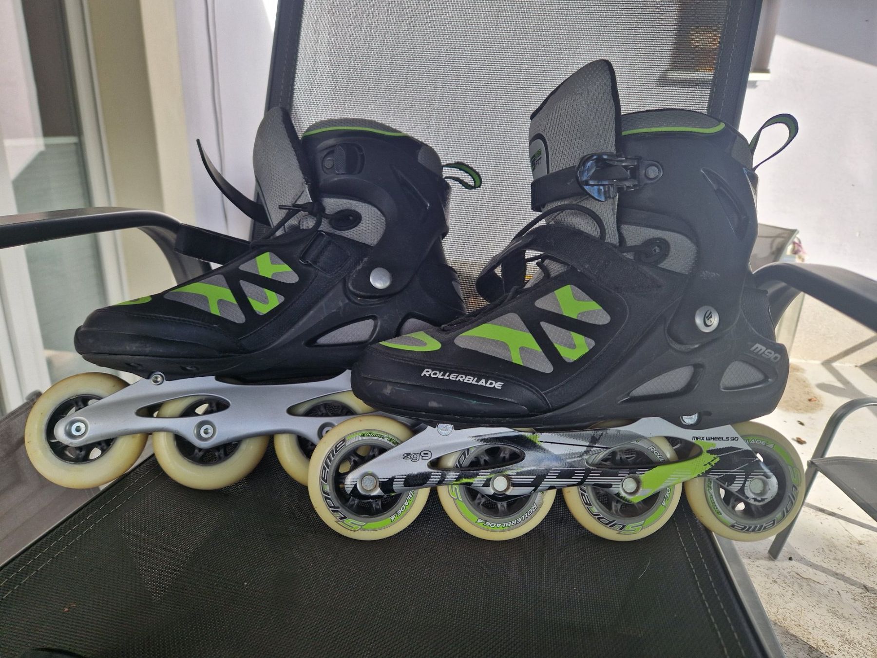 Pattini in linea & Pattini a rotelle: Roller et protections – Nuovo (secondo la descrizione) da Fontaines NE venduto da Thierry2705 1