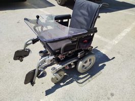 Fauteuil roulant électrique Modèle: Quickie