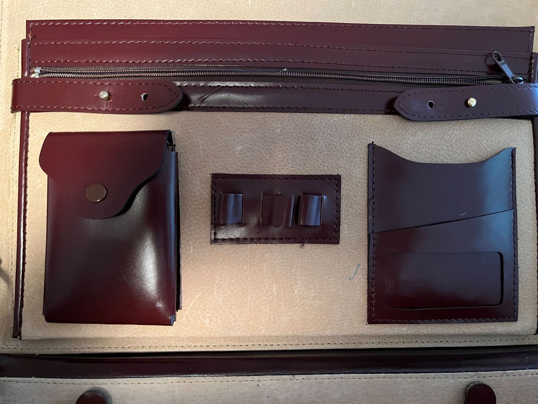 Valises & Sacs: Aktenköfferli – D'occasion à Muri AG par bimasent 2