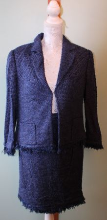 Kostüm von *ESCADA*