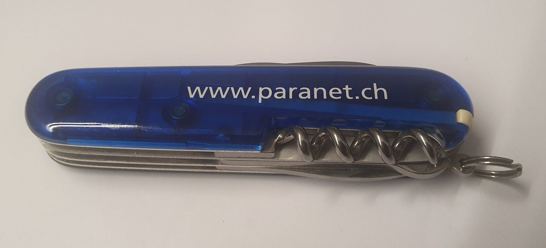 Victorinox Coltelli tascabile: 3 Victorinox Sackmesser mit Logo – Nuovo (secondo la descrizione) da Härkingen venduto da MarianneSi 1